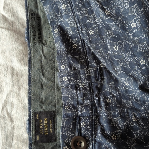 JCrew Blue and White Floral Shorts - 9" - Picture 3 of 3